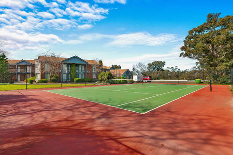 Quality Inn & Suites Traralgon - Perths Hotel 1