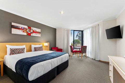 Quality Inn & Suites Traralgon - Perths Hotel 3