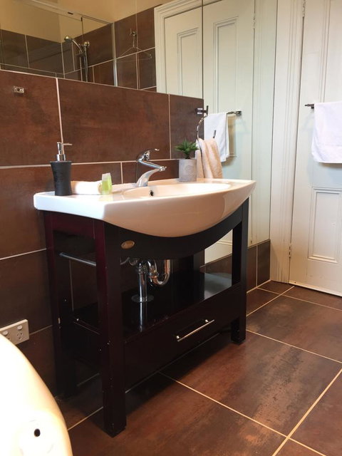 Little River Bed And Breakfast - Perths Hotel 26