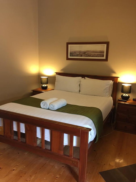 Little River Bed And Breakfast - Perths Hotel 15