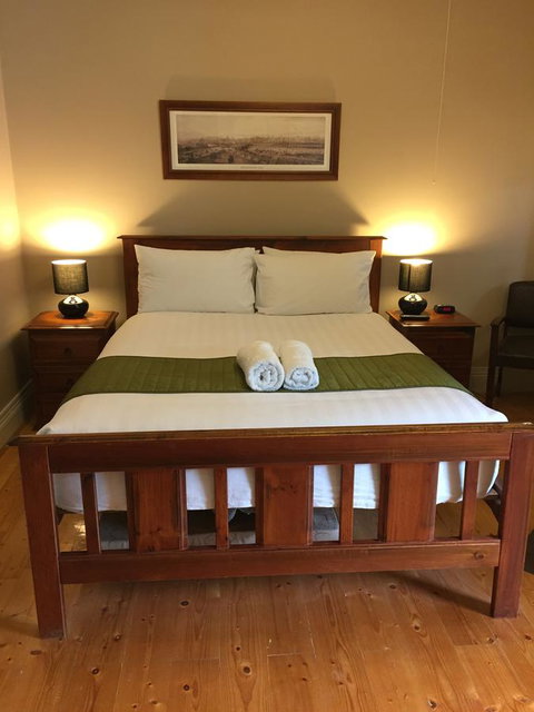 Little River Bed And Breakfast - Perths Hotel 16