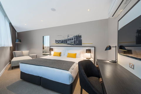 Peppers Docklands - Perths Hotel 5