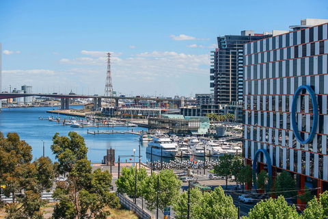 Peppers Docklands - Perths Hotel 3