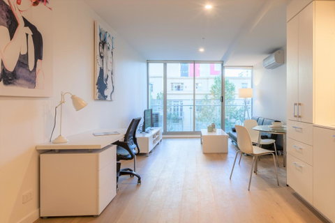 Apartment 101 - Perths Hotel 9