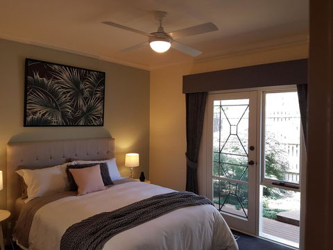 Healesville House - Fig Tree House - Perths Hotel 10