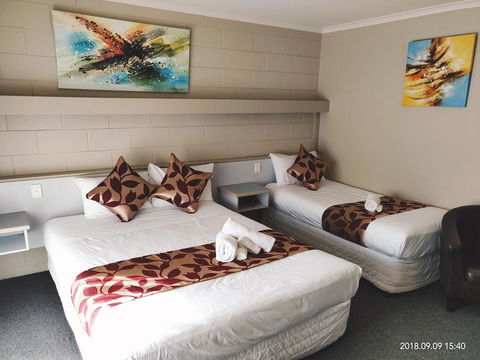 Coachman Motel And Holiday Units - Perths Hotel 10