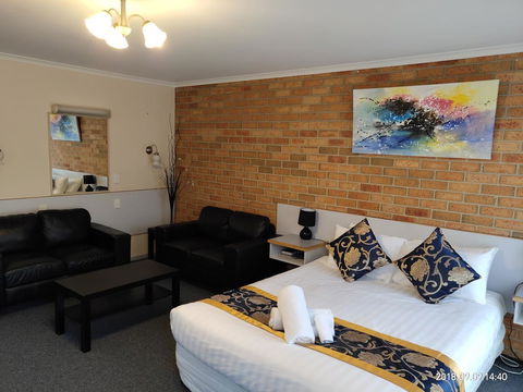 Coachman Motel And Holiday Units - Perths Hotel 17