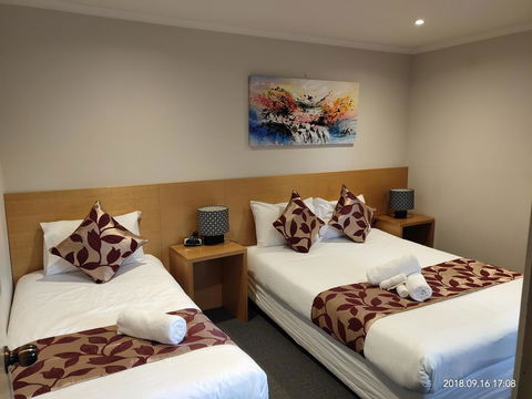 Coachman Motel And Holiday Units - Perths Hotel 41