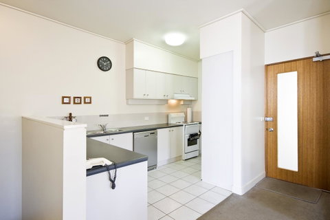 Lornebeach Apartments - Perths Hotel 29