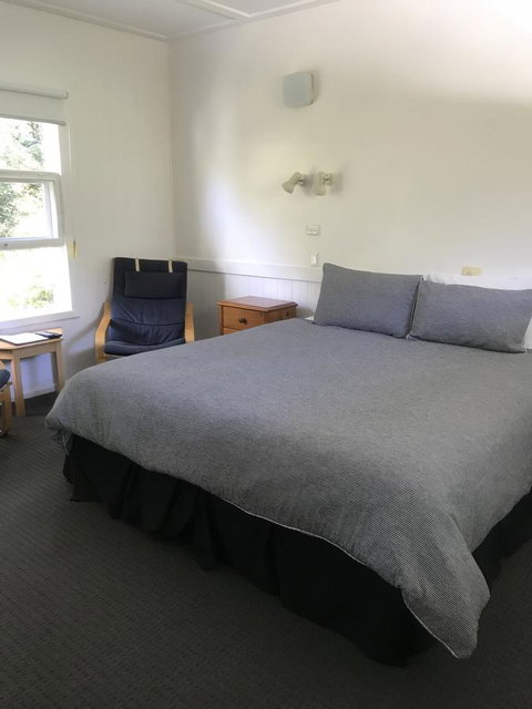 Gipsy Point Lodge & Cottages - Perths Hotel 10