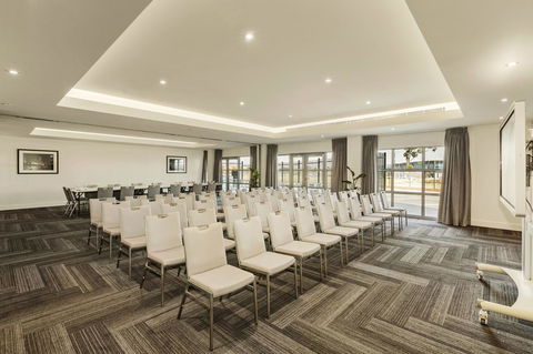 Quest Melbourne Airport - Perths Hotel 10