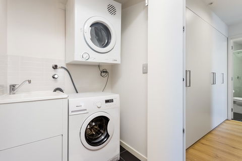 Accent Accommodation@Docklands - Perths Hotel 8
