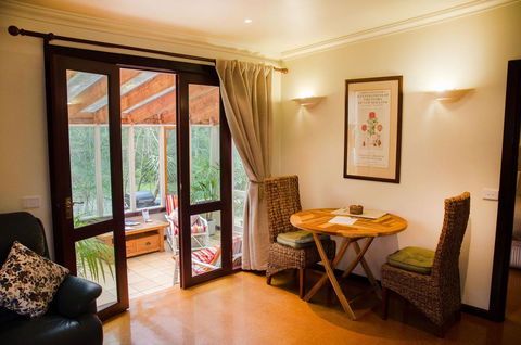 Ashwood Cottages - Perths Hotel 2