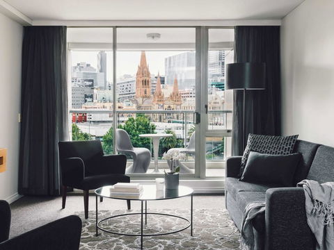 Quay West Suites Melbourne - Perths Hotel 1