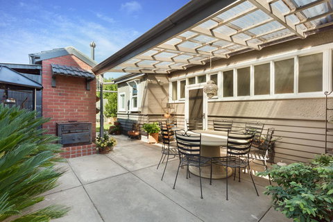 HogmortHomes Neale Street - Perths Hotel 11