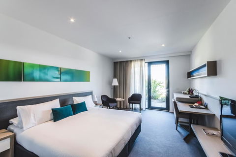 Quarters At Flinders Hotel - Perths Hotel 15