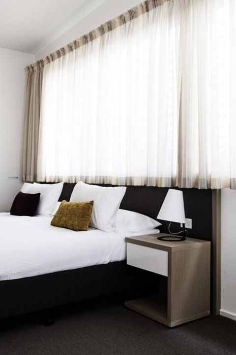Quarters At Flinders Hotel - Perths Hotel 14