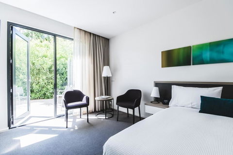 Quarters At Flinders Hotel - Perths Hotel 16