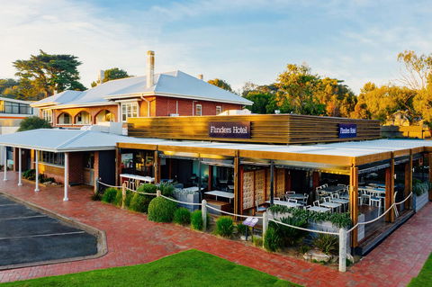 Quarters At Flinders Hotel - Perths Hotel 1