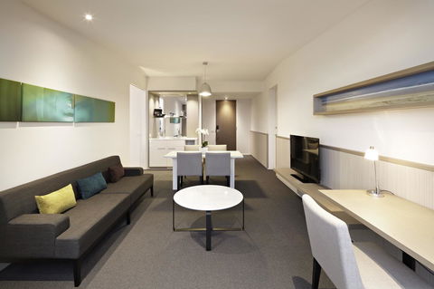 Quarters At Flinders Hotel - Perths Hotel 4