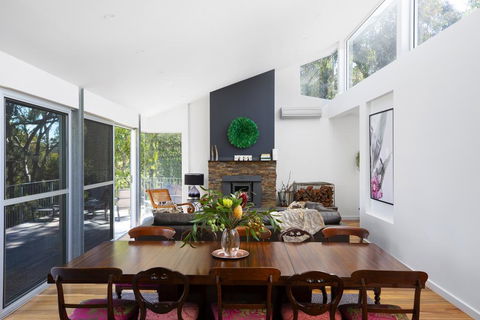 The Bird House - Perths Hotel 2