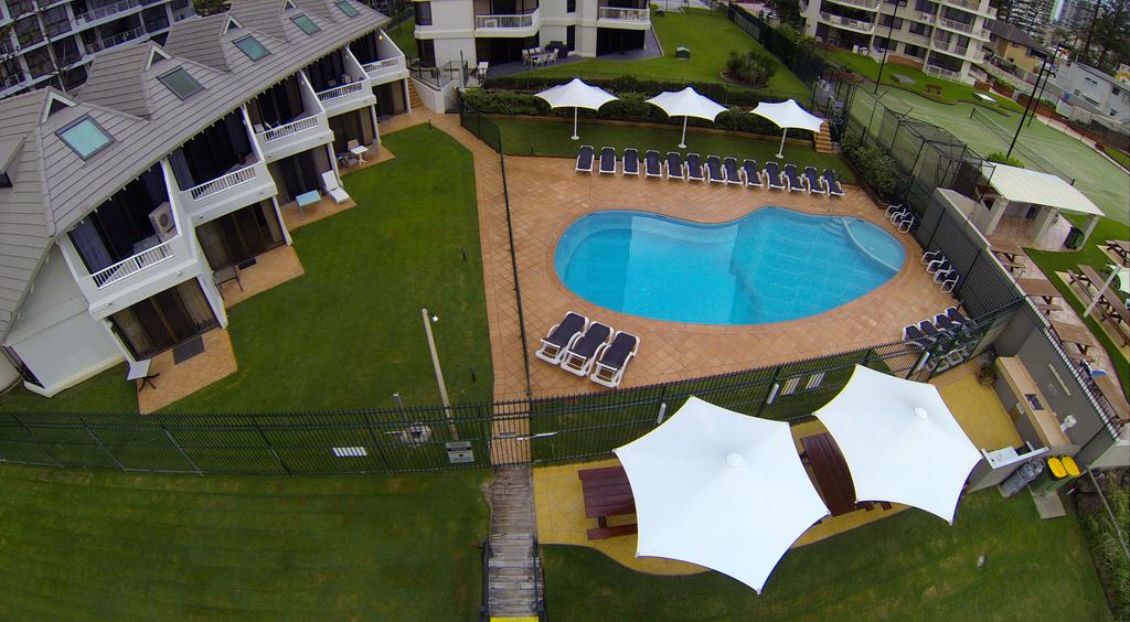 Isle Of Capri QLD Perths Hotel