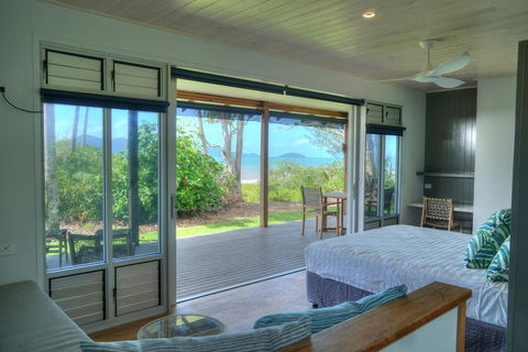 The Bungalows - Perths Hotel 1