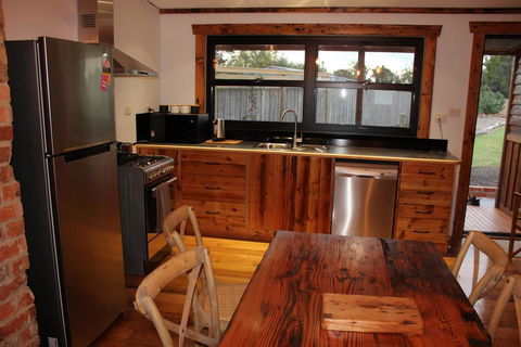 The Cottage - Perths Hotel 1