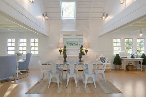 The Cottage - Perths Hotel 3