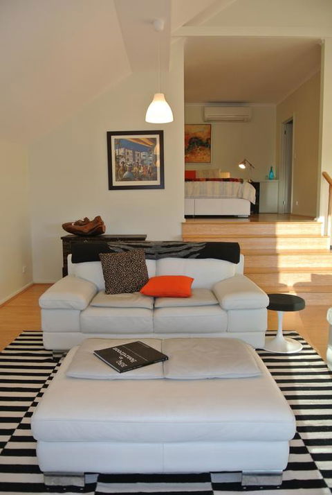 The Farm Willunga - Perths Hotel 3