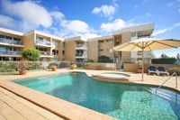 Book Alexandra Headland Accommodation Vacations Perths Hotel Perths Hotel