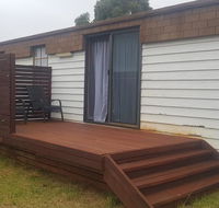 The Hut - Perths Hotel