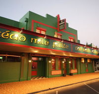 The Irish Village - Perths Hotel