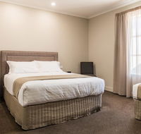 The Lighthouse Hotel - Perths Hotel