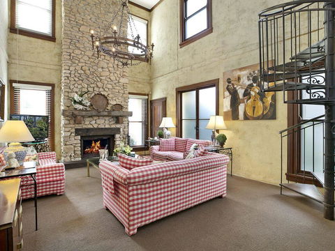 The Lodge @ Linden Hall - Perths Hotel 3