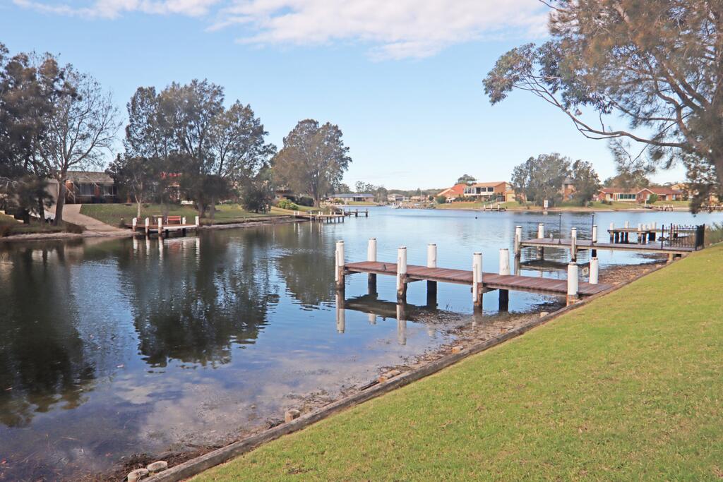 Buangla NSW Perths Hotel