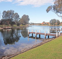 The Mooring's Waterfront - Perths Hotel