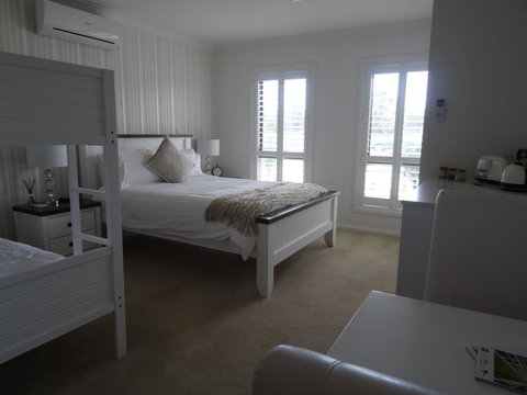 The Oxley Estate B&B - Perths Hotel 0