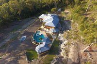 Book Crescent Head Accommodation Vacations Perths Hotel Perths Hotel