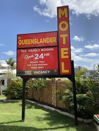 THE QUEENSLANDER MOTEL