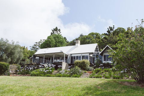The Retreat Tamborine Mountain - Perths Hotel 0