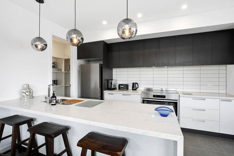 The Ryan Geelong CBD - Perths Hotel 1