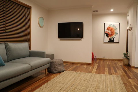 The Salty Gum - Maslin Beach - Perths Hotel 2