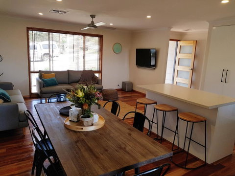 The Salty Gum - Maslin Beach - Perths Hotel 0