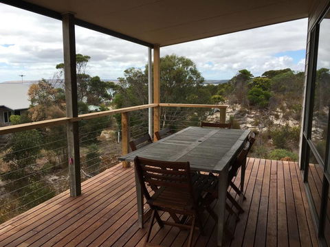 The Sand Bank - Perths Hotel 1