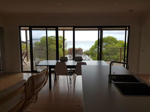 The Sand Bank - Perths Hotel 0