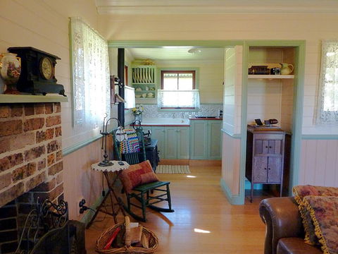 The Settlers Cottage - Kangaroo Valley - Perths Hotel 2