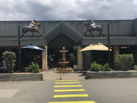 The Sportsman's Hotel - Perths Hotel 0