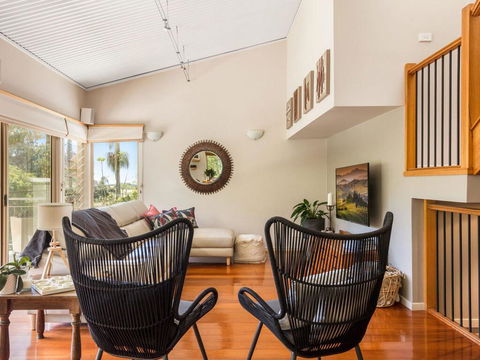 The Stanwell Beach Glass House - Beach & Pool - Perths Hotel 1