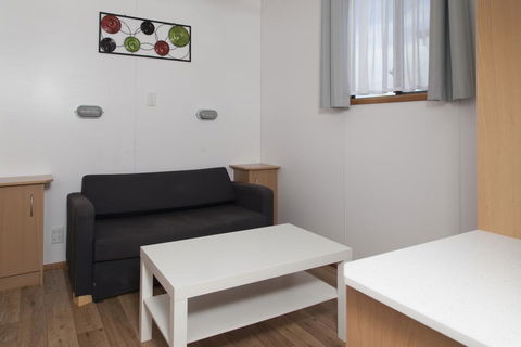 The Sundowner Cabin & Tourist Park - Perths Hotel 2